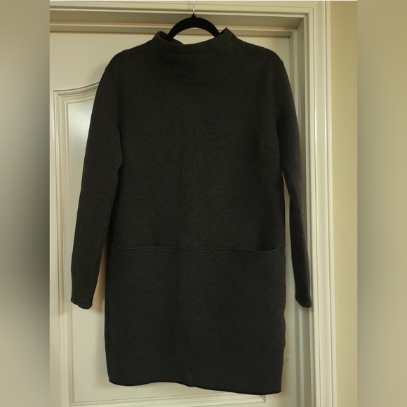 Lululemon Heathered Black City Bound Dress Size 6 - Picture 5 of 14